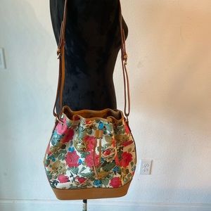 DLS International purse